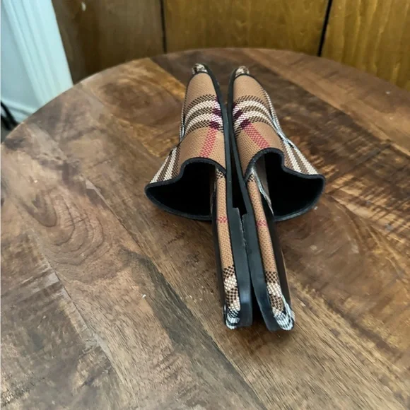 Burberry Wilma Check Flat Slide Sandals On Leather Size 37 - Picture 5 of 7